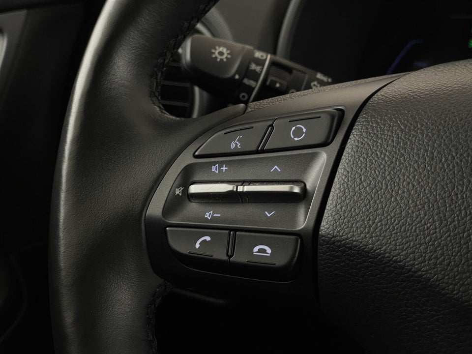 Hyundai Kona 39 EV Advanced 5d