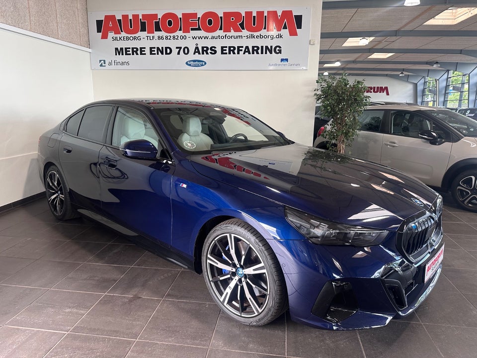 BMW i5 eDrive40 M-Sport Pro 4d