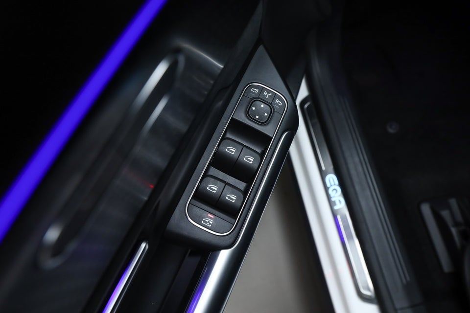 Mercedes EQA250+ AMG Advance 5d