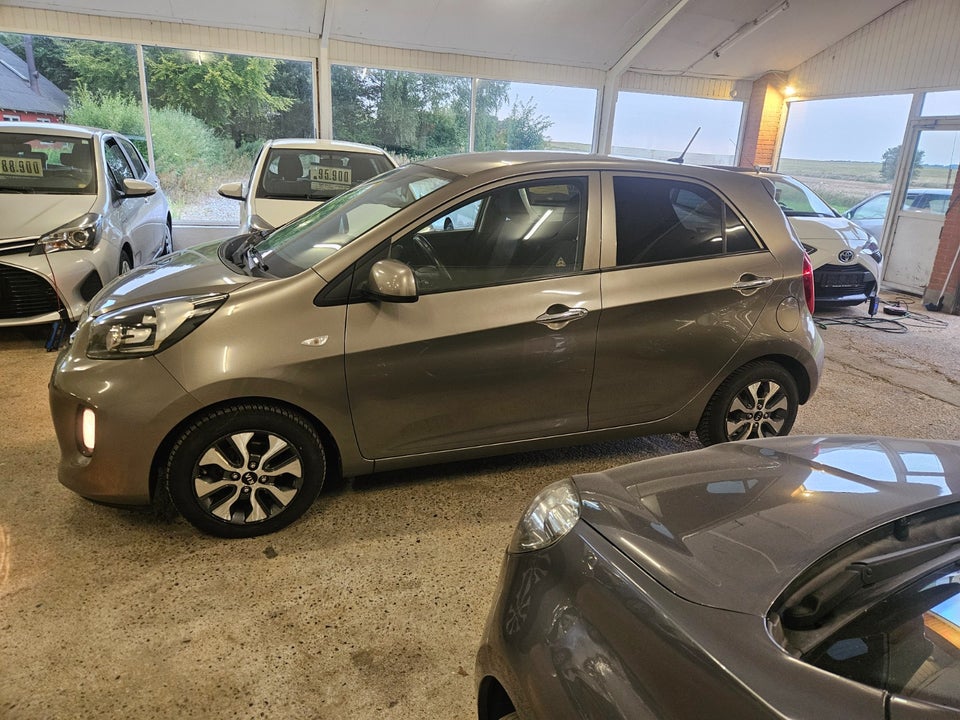 Kia Picanto 1,0 Active 5d