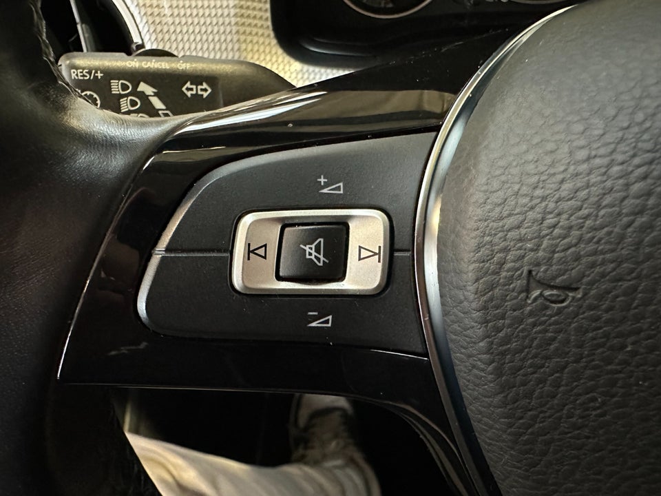 VW e-Up! Style Plus 5d