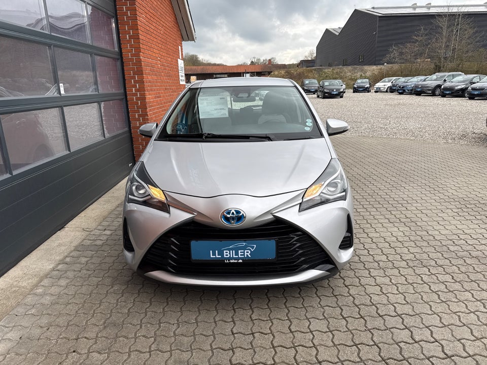 Toyota Yaris 1,5 Hybrid H2 Limited e-CVT 5d