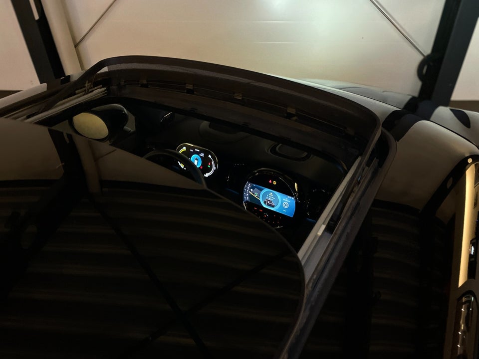 MINI Cooper SE Maximise 3d