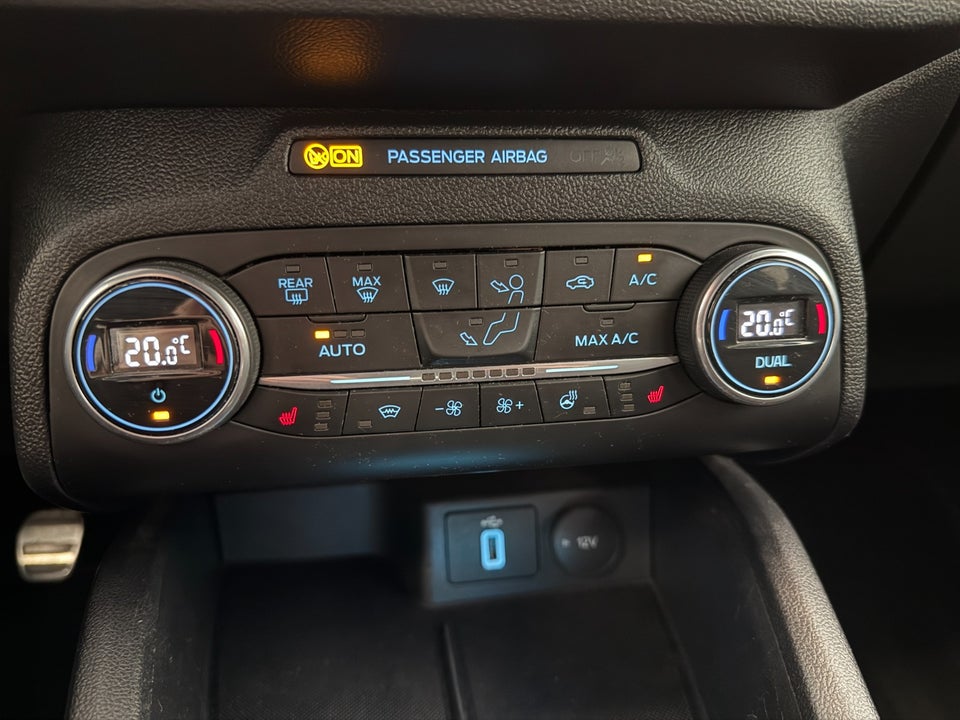 Ford Focus 1,0 EcoBoost ST-Line stc. 5d