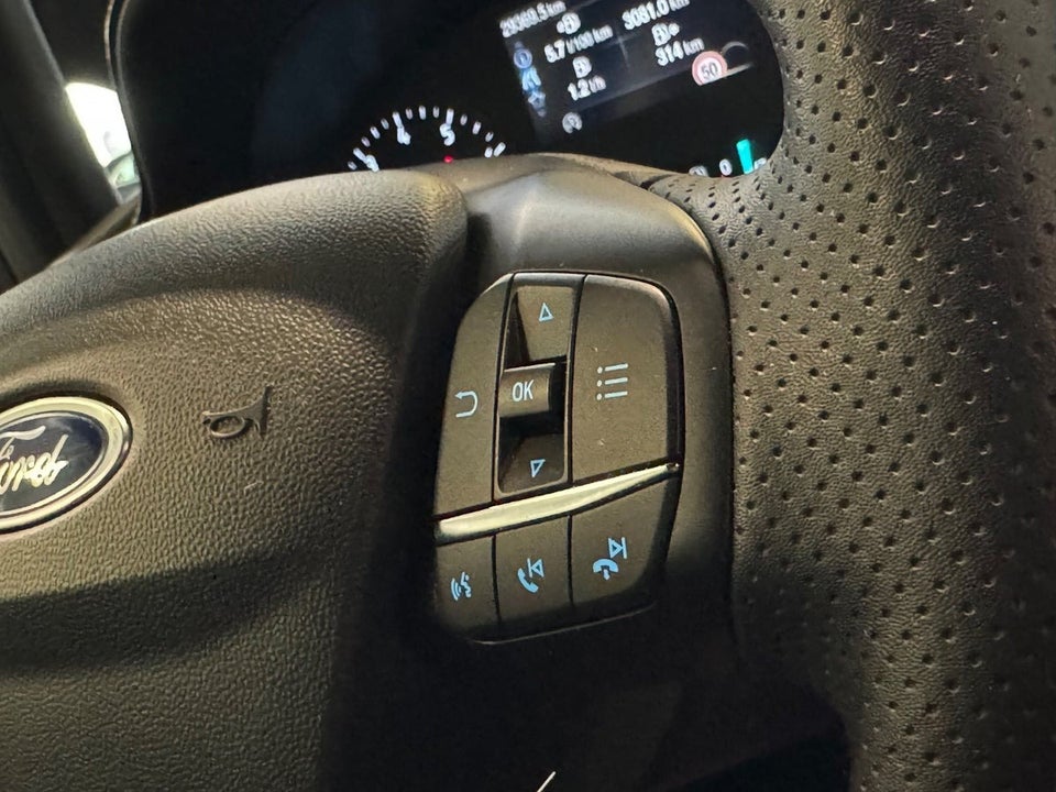 Ford Fiesta 1,0 EcoBoost mHEV ST-Line X 5d