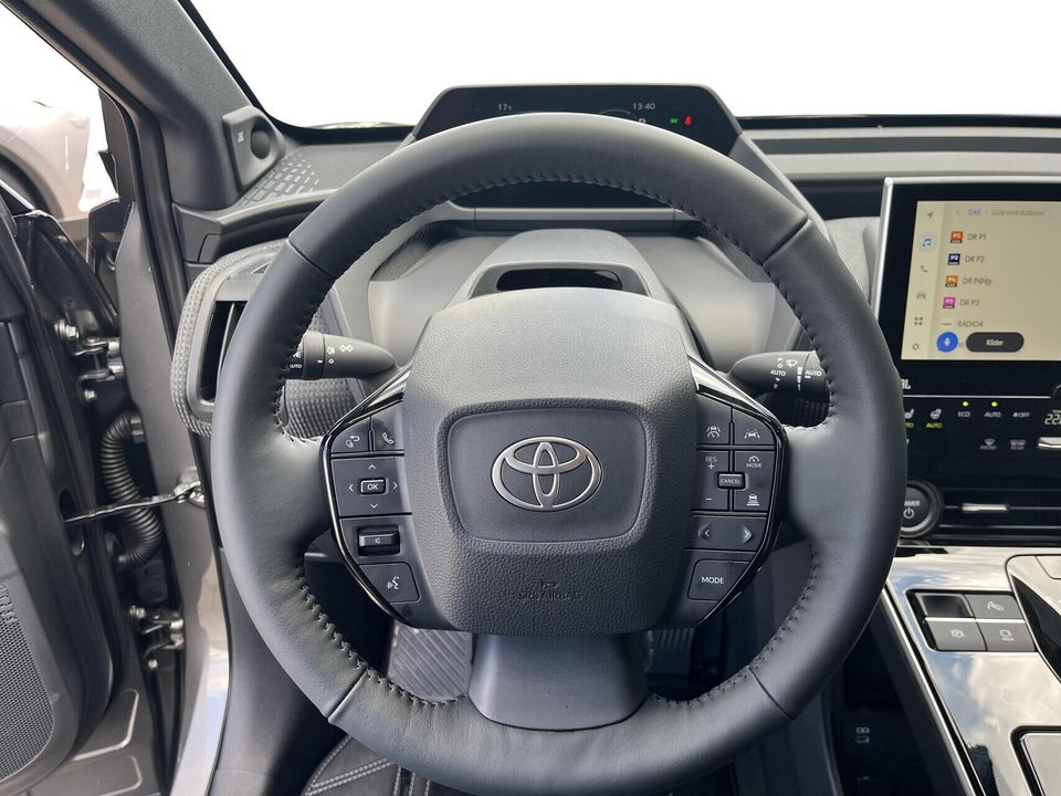 Toyota bZ4X Executive Premium AWD 5d
