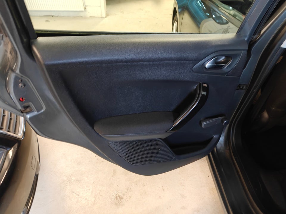 Peugeot 208 1,6 BlueHDi 100 Active+ 5d