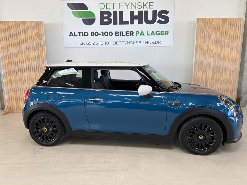 MINI Cooper SE Classic Trim 3d