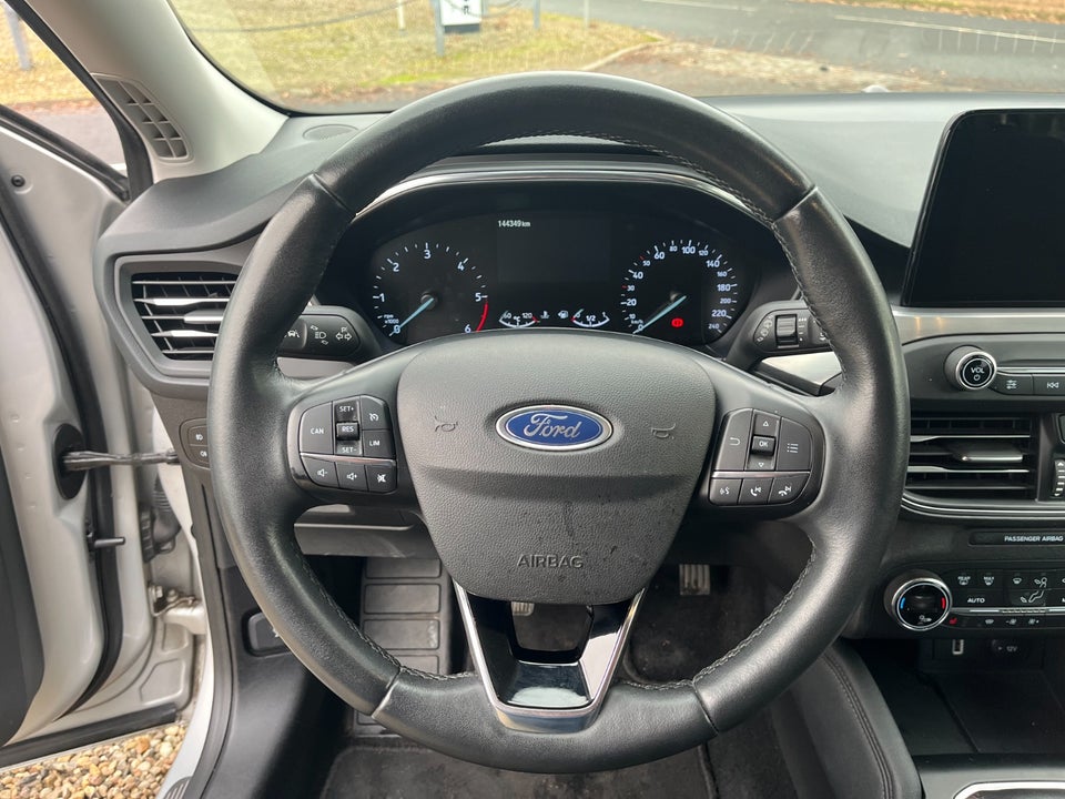 Ford Focus 1,5 EcoBlue Titanium 5d