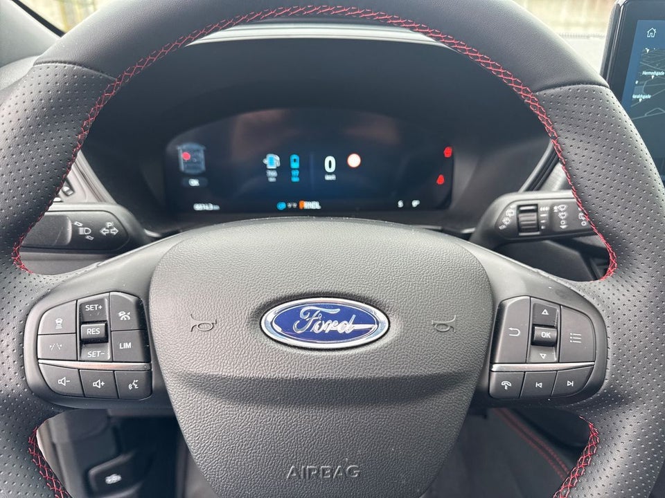 Ford Kuga 2,5 PHEV ST-Line X CVT 5d