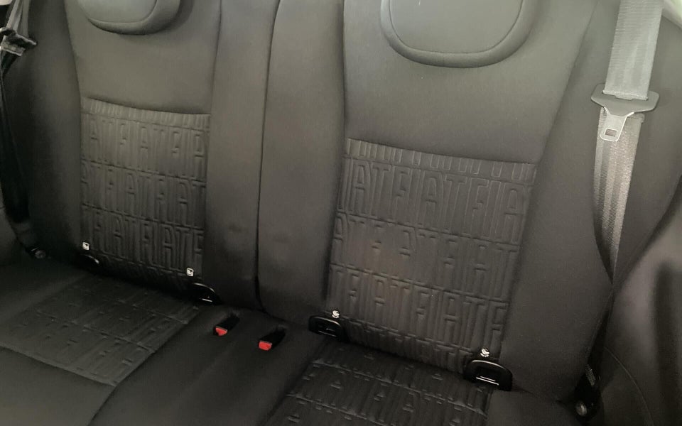 Fiat 500e 42 Icon 3d