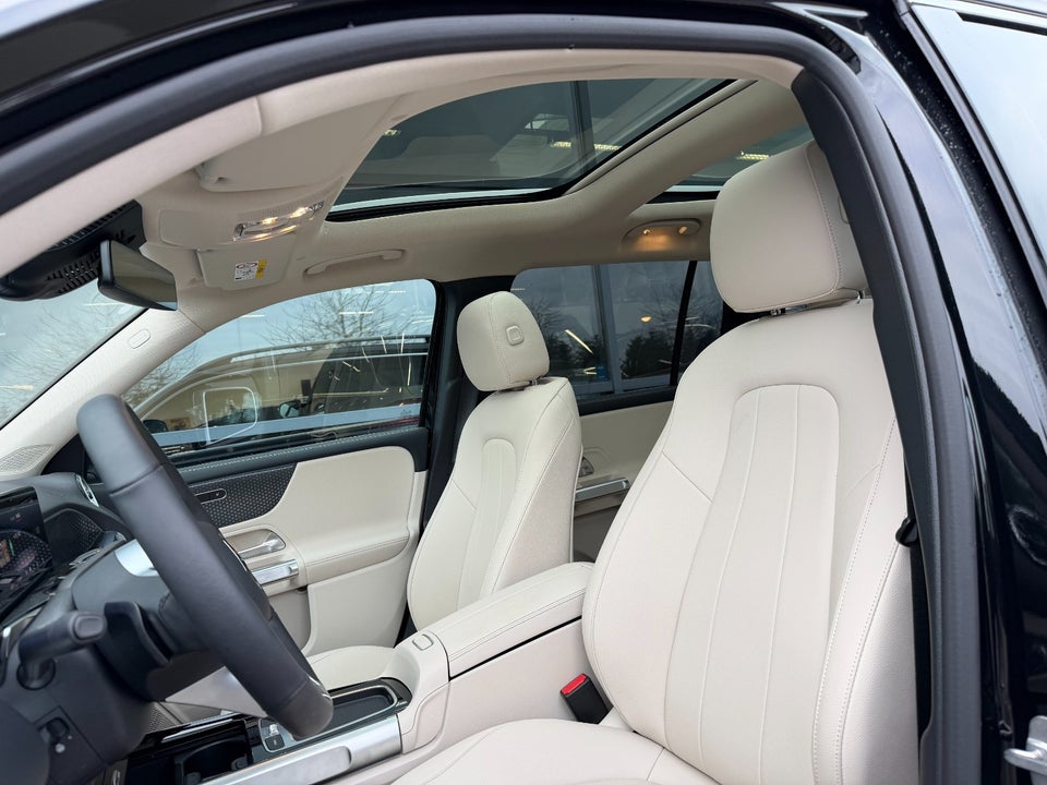 Mercedes EQB250+ Progressive 5d