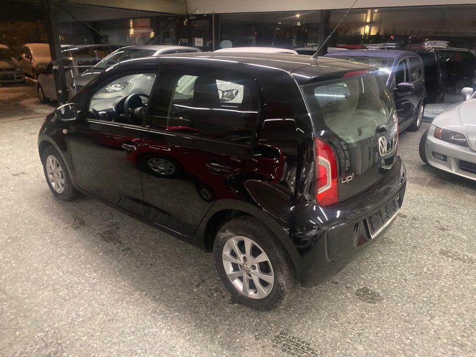 VW Up! 1,0 75 Move Up! ASG 5d