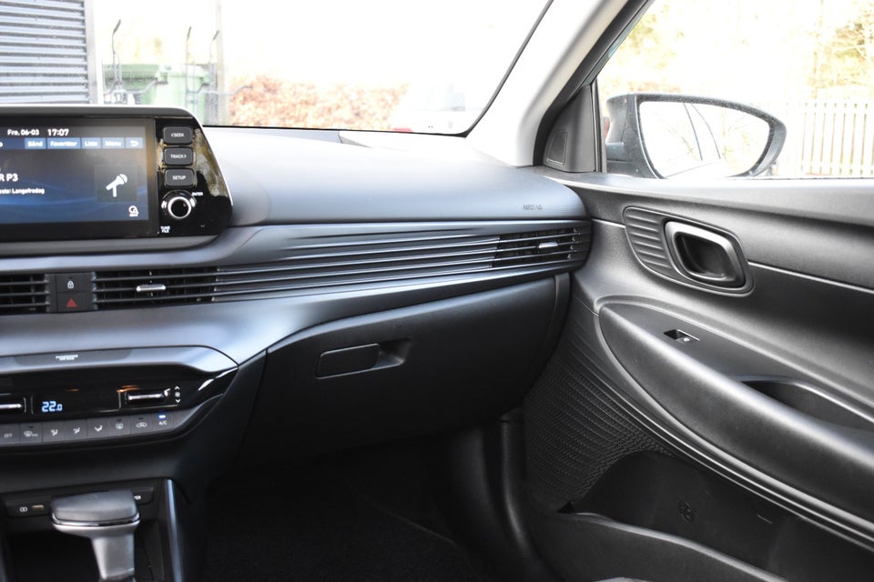 Hyundai i20 1,0 T-GDi Essential DCT 5d