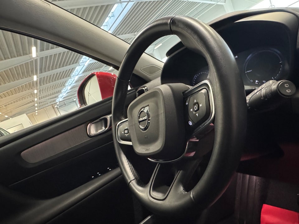 Volvo XC40 1,5 T4 ReCharge Inscription aut. 5d