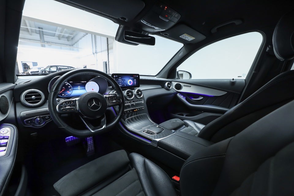 Mercedes GLC300 de 2,0 aut. 4Matic 5d
