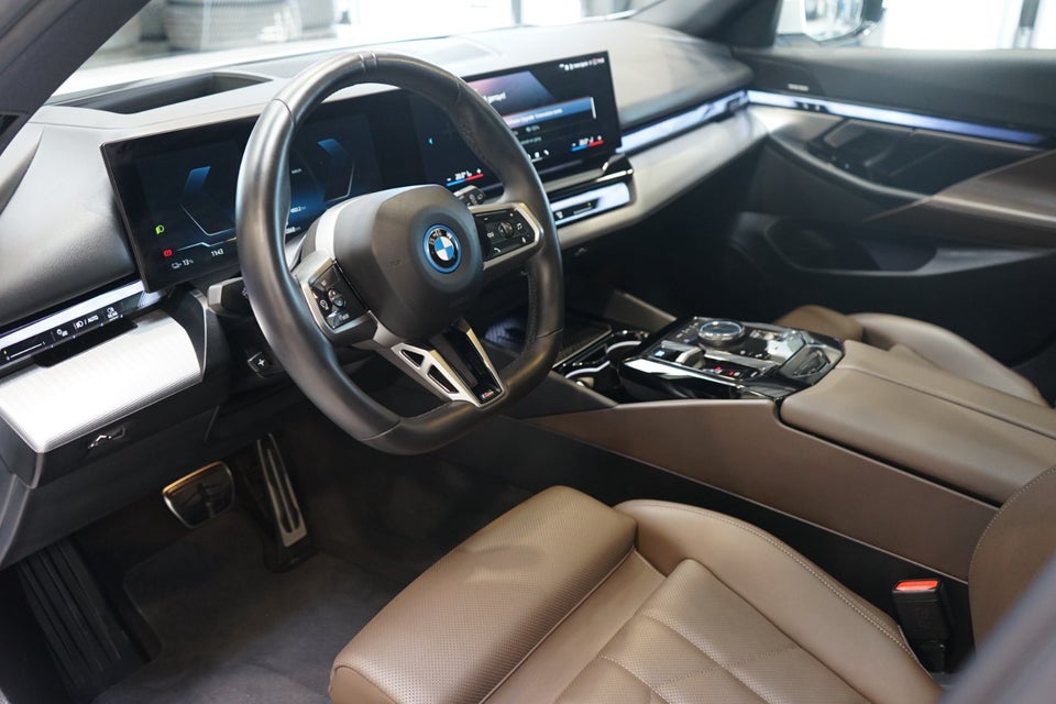 BMW i5 xDrive40 Touring M-Sport Pro 5d