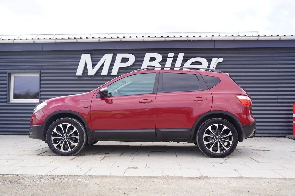 Nissan Qashqai 1,6 Tekna 5d