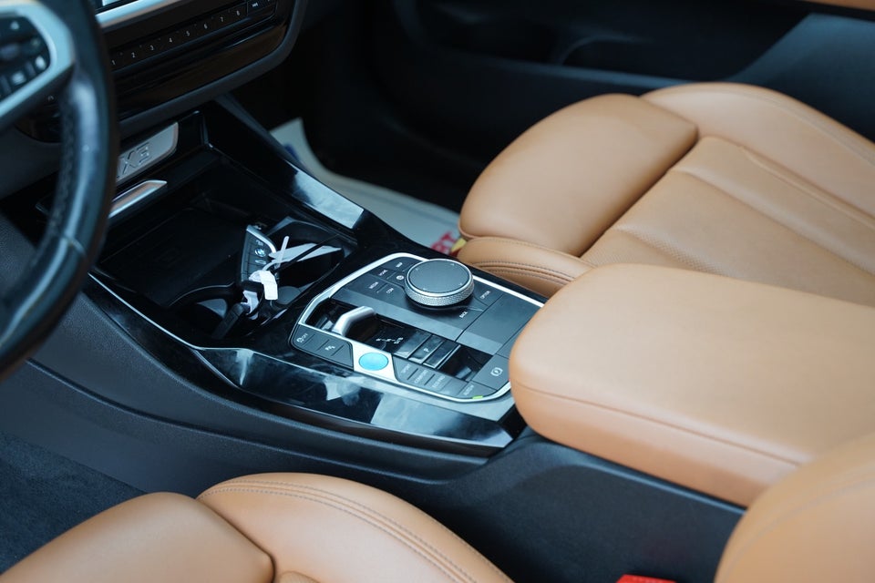 BMW iX3 Charged M-Sport 5d