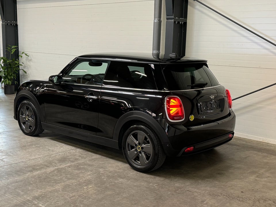 MINI Cooper SE Classic Trim 3d