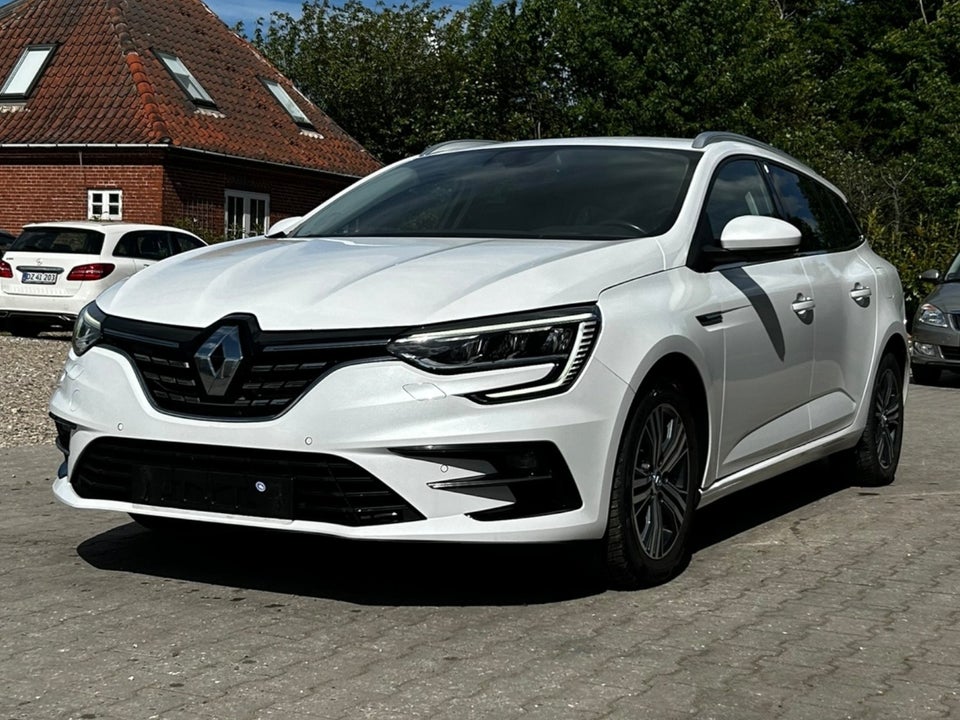 Renault Megane IV 1,6 E-Tech Intens Sport Tourer 5d