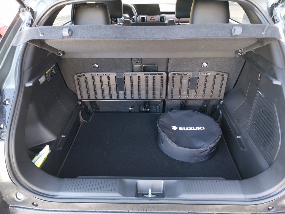 Suzuki eVitara 61 Adventure 5d