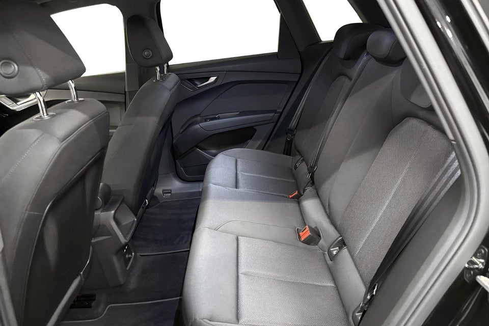 Audi Q4 e-tron 45 Progress 5d