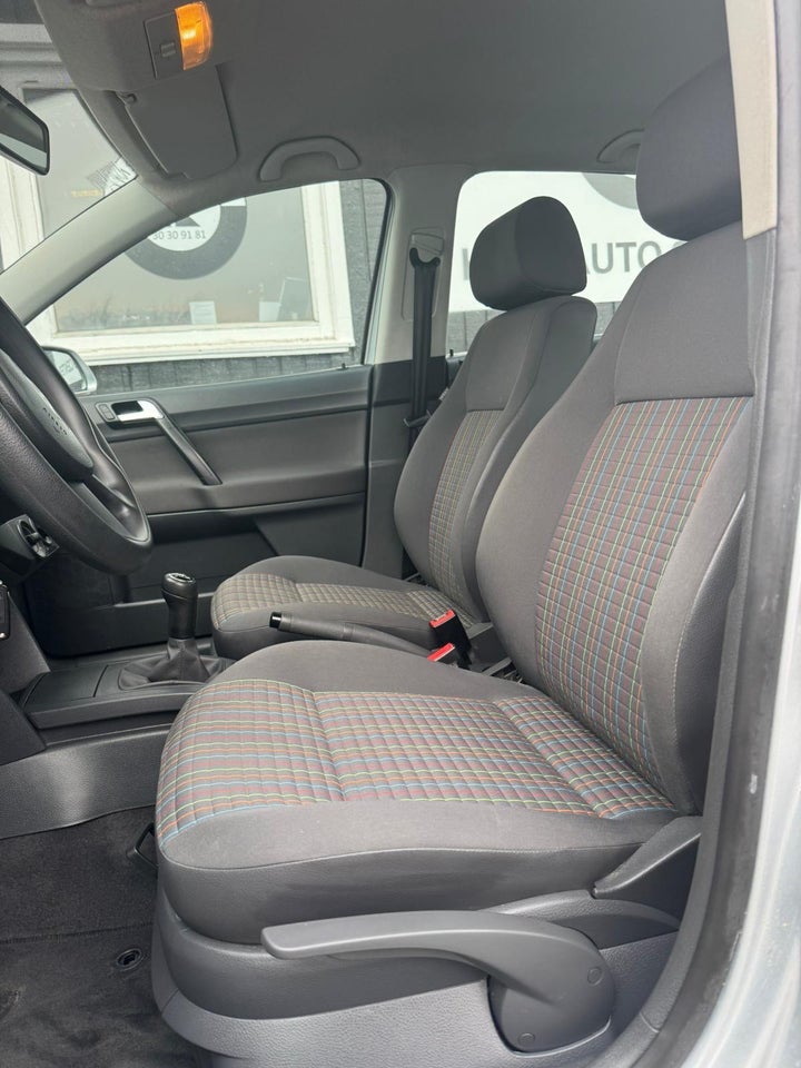 VW Polo 1,4 Trendline 75 5d