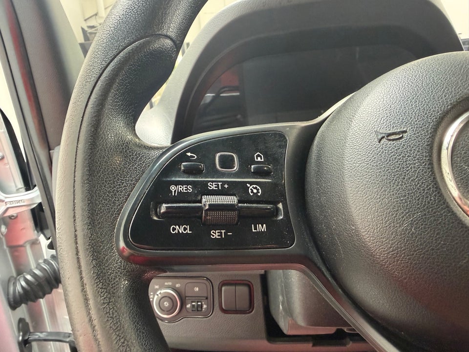 Mercedes Sprinter 316 2,2 CDi A2 Kassevogn aut. RWD