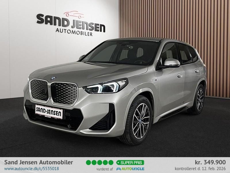 BMW iX1 xDrive30 M-Sport 5d