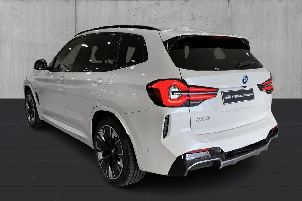 BMW iX3 Charged Plus M-Sport 5d