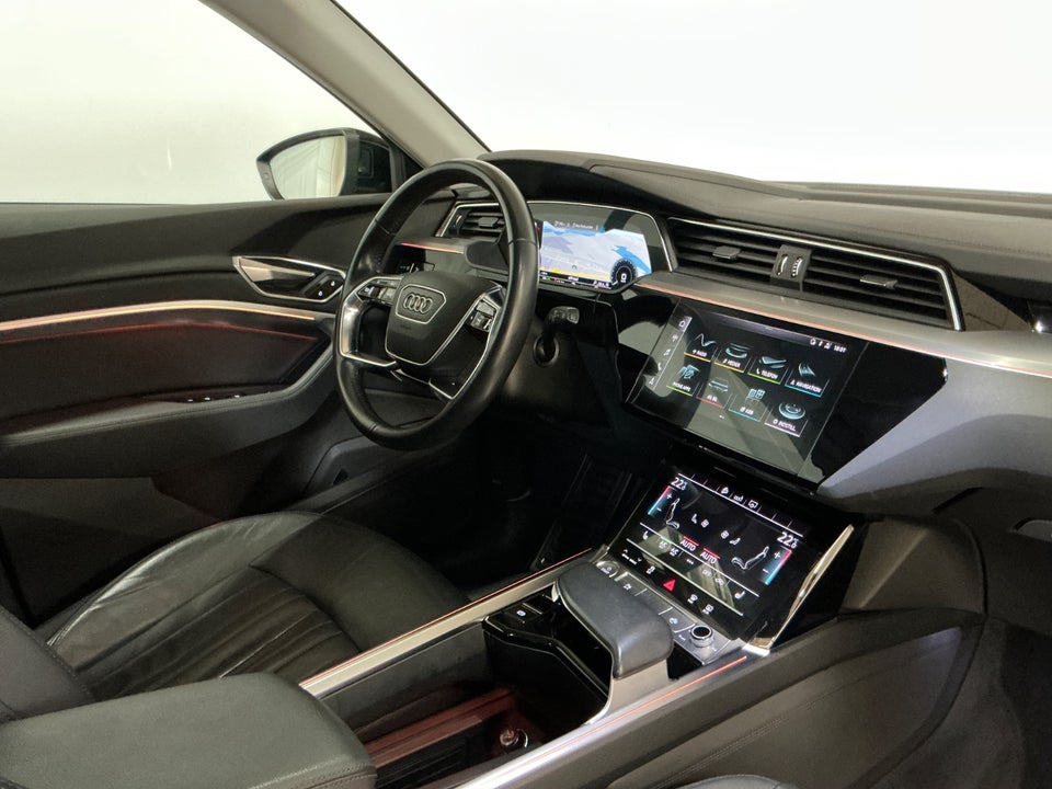 Audi e-tron 55 Advanced quattro 5d
