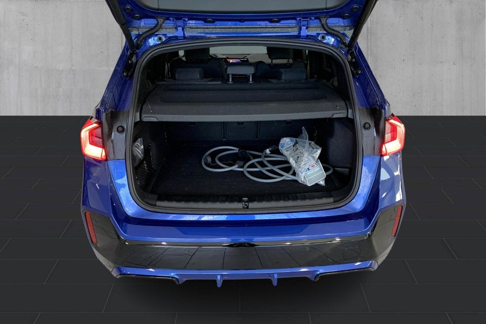 BMW iX1 eDrive20 Fully Charged M-Sport 5d