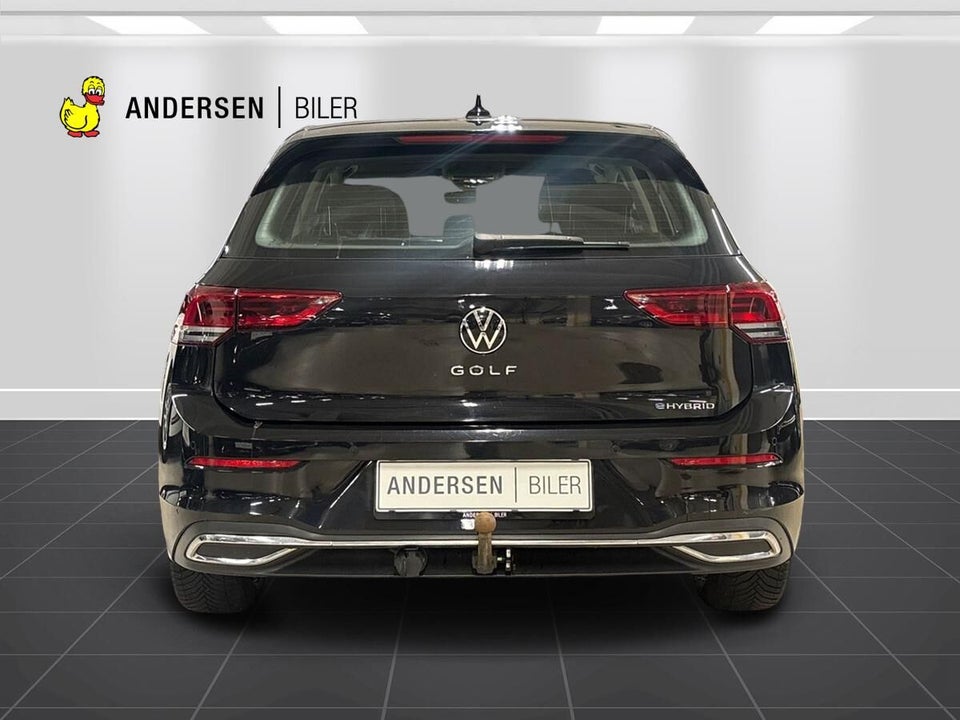 VW Golf VIII 1,4 eHybrid DSG 5d