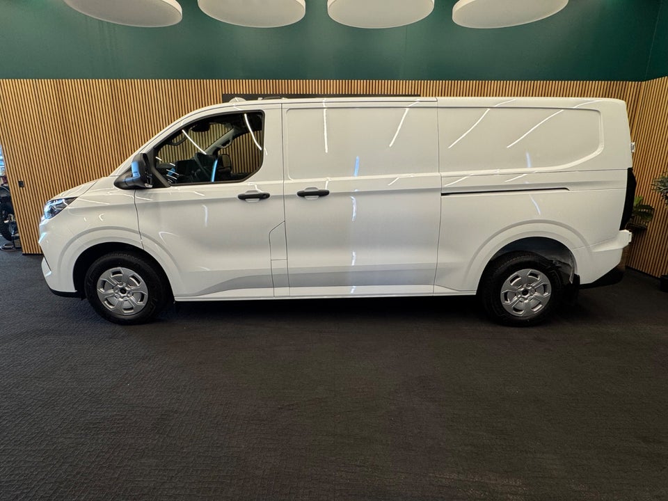 Ford Transit Custom 320L 2,0 EcoBlue Trend aut.