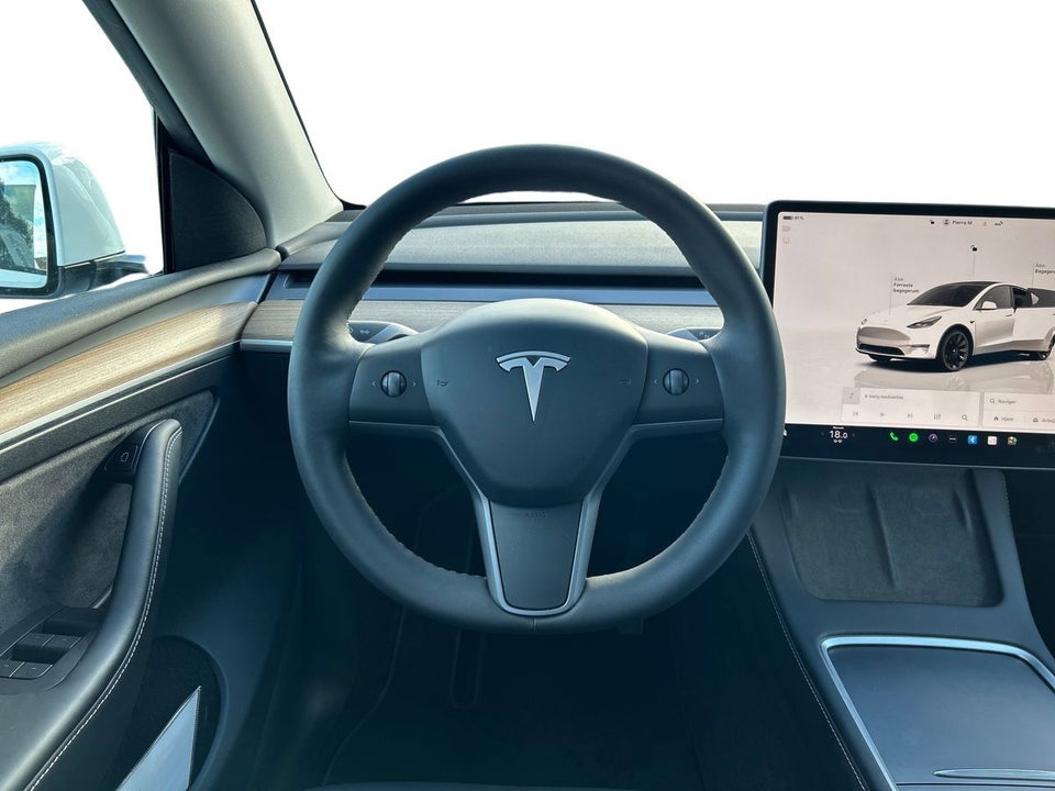 Tesla Model Y RWD 5d