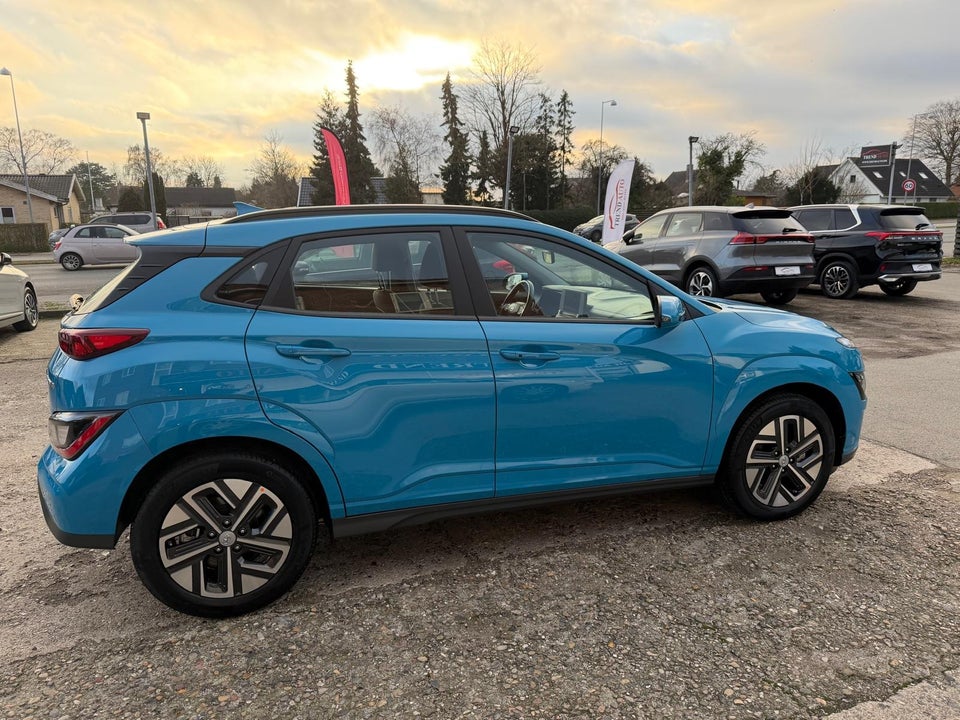 Hyundai Kona 39 EV Select 5d