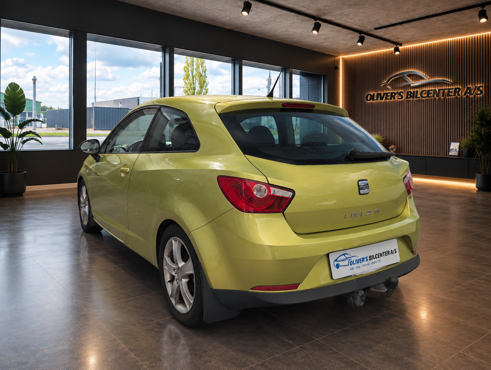 Seat Ibiza 1,6 16V Sport SC DSG 3d