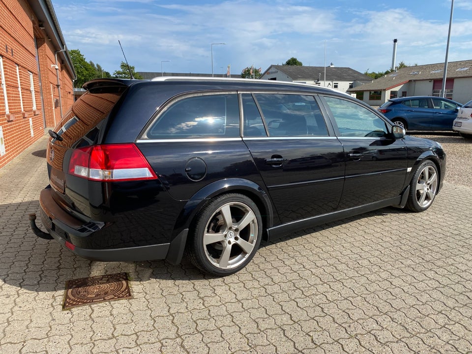 Opel Vectra 1,8 16V 122 Elegance Wagon 5d