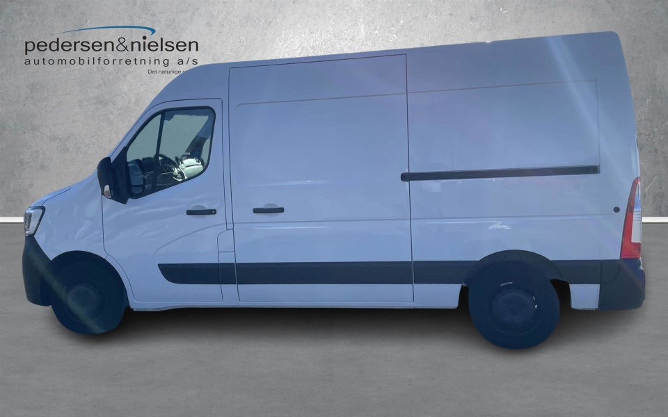 Renault Master IV T33 2,3 dCi 150 L2H2 Kassevogn