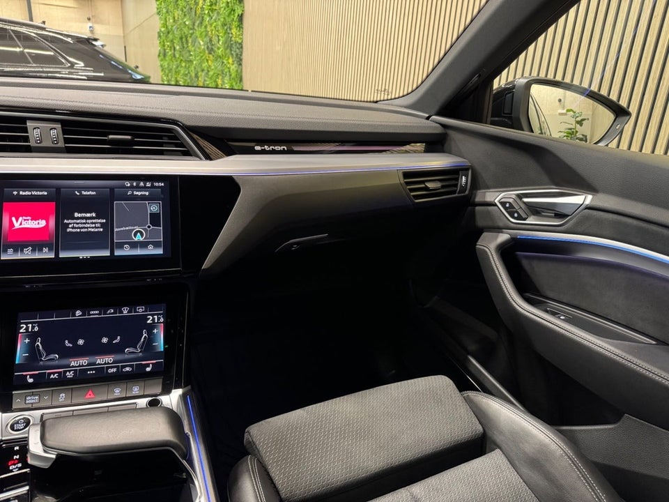 Audi e-tron 55 S-line quattro 5d