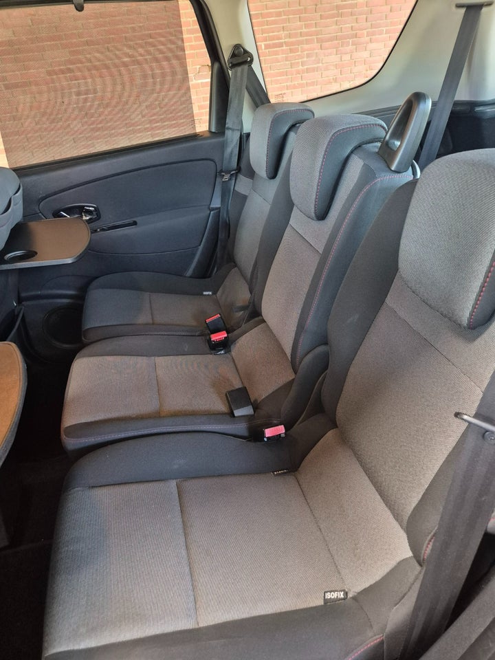 Renault Grand Scenic III 1,2 TCe 130 Paris 7prs 5d