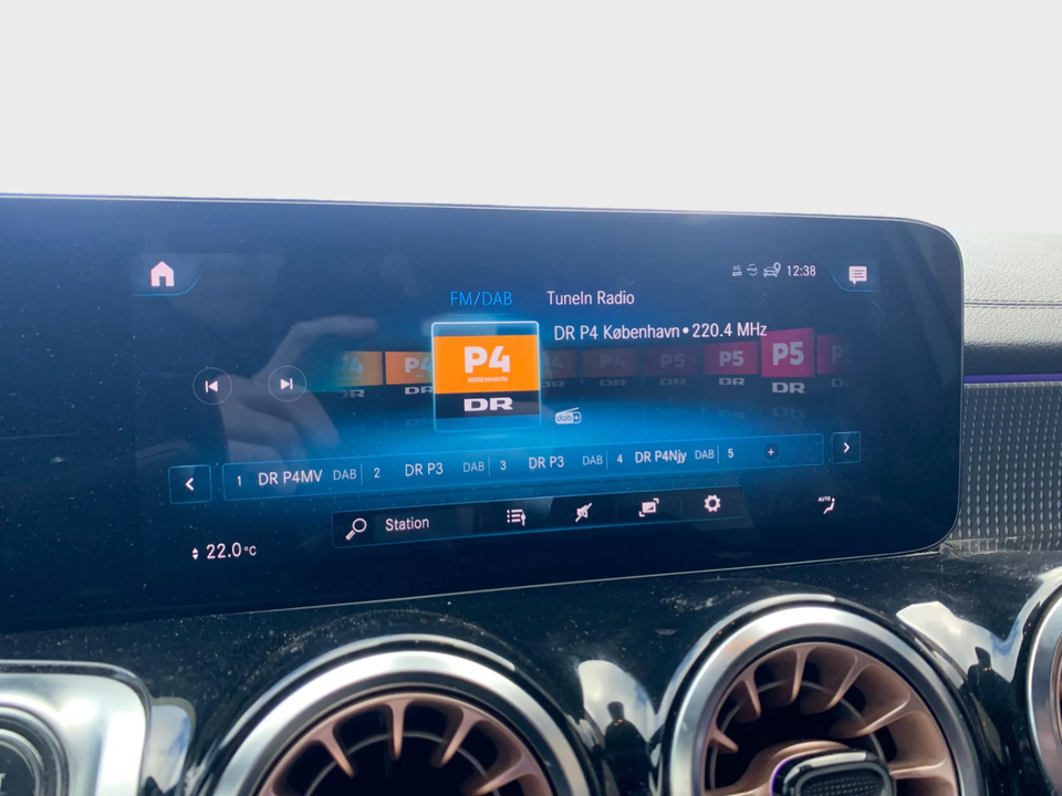 Mercedes EQB300 4Matic 7prs 5d