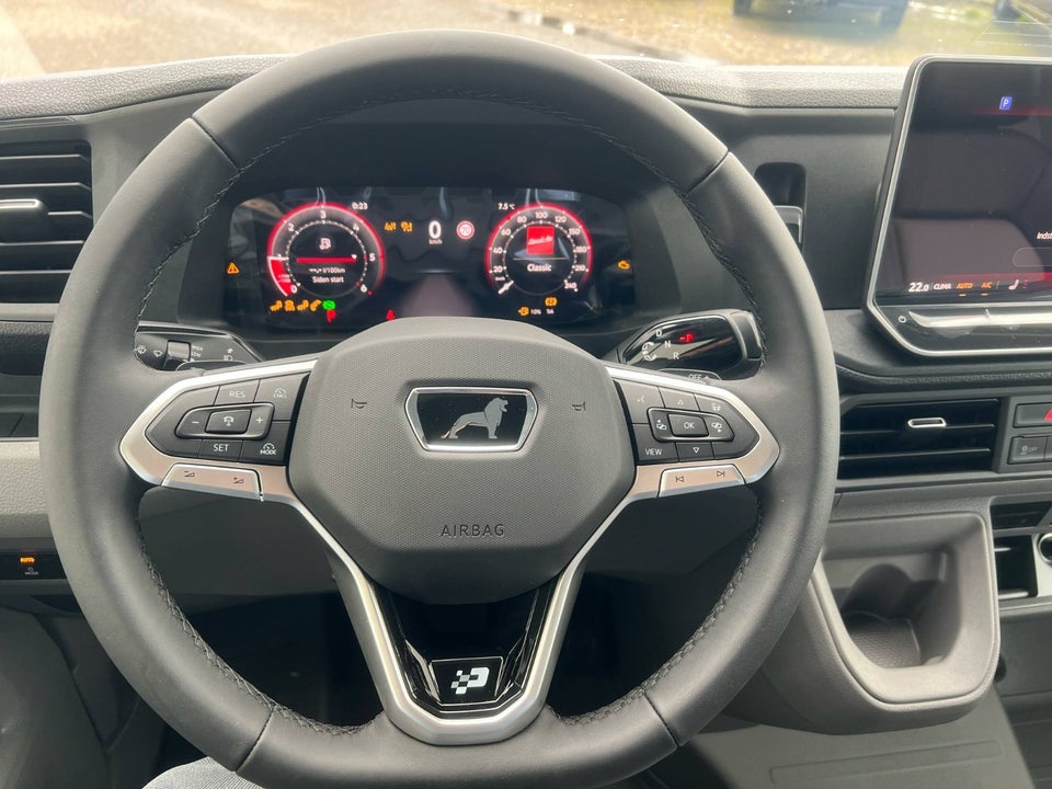 MAN TGE 2,0 3.200 Kassevogn L3H3 aut. FWD