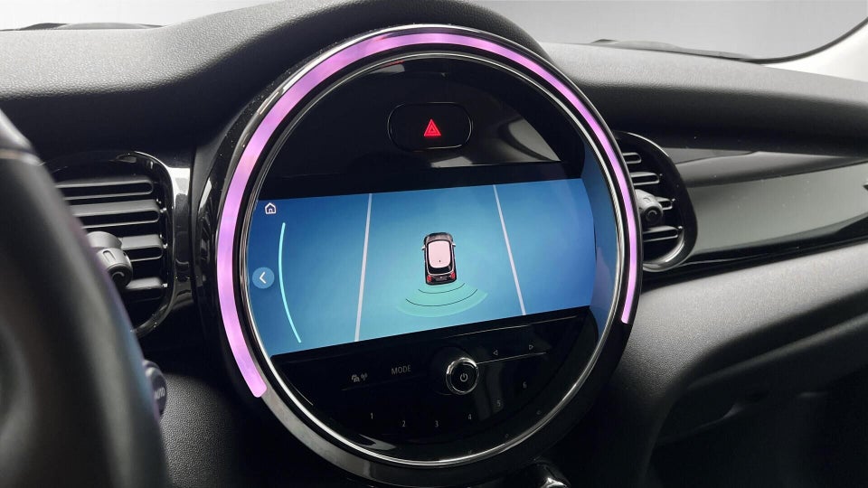 MINI Cooper SE Essential 3d