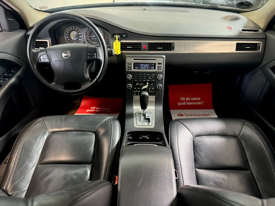 Volvo S80 2,5 T Summum aut. 4d