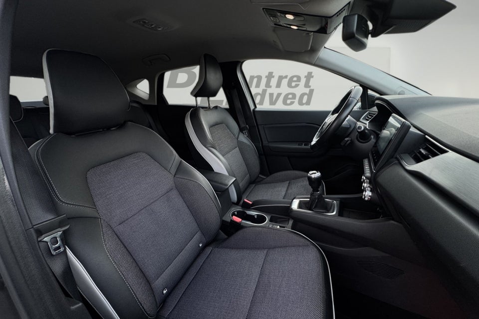 Renault Captur 1,0 TCe 100 Intens 5d