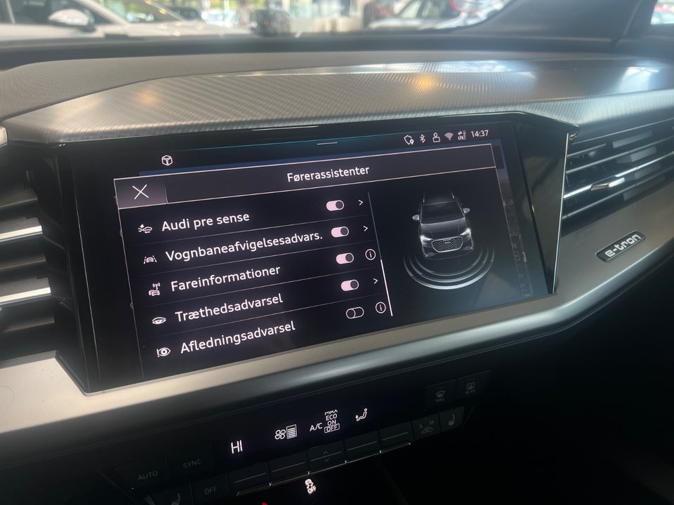 Audi Q4 e-tron 45 S-line 5d
