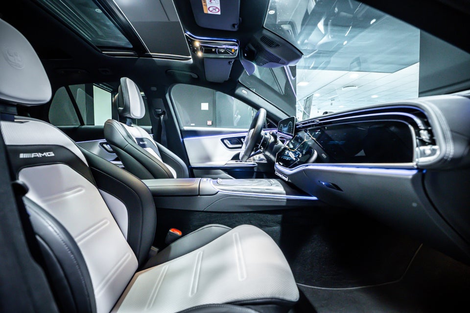 Mercedes E53 3,0 AMG Hybrid stc. aut. 4Matic+ 5d