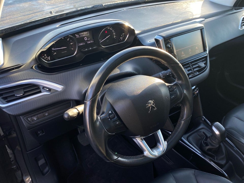 Peugeot 2008 1,2 e-THP 110 Edition+ 5d